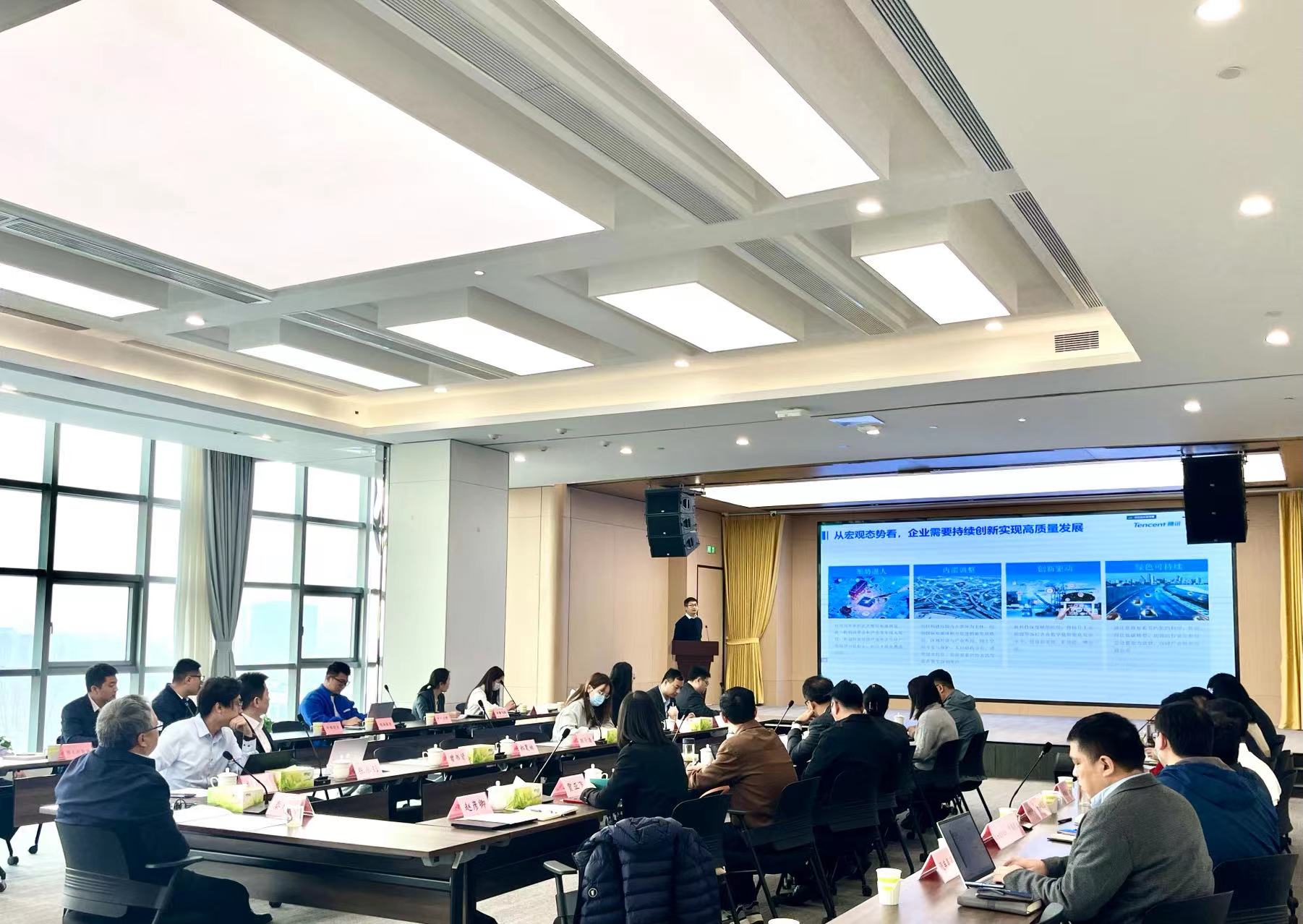 f522216984eb62ef796ed4959fb279c.jpg f522216984eb62ef796ed4959fb279c.jpg